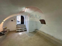 SPATIU COMERCIAL - zona Centrul Vechi