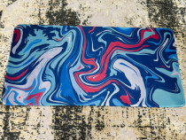Vand deskmat sau mouse pad