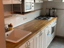 Inchiriez apartament 2 camere zona Parc Sebastian