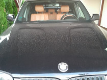 BMW isi cauta nou proprietar