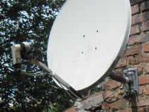 Antenă satelit + decodor Telekom (Dolce)