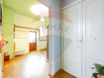 Investiție Apartament cu 5 camere, strada Primăriei zon...