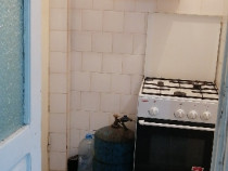 Garsonieră lîngă Pașapoarte