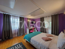 Casa pe 3 nivele business inclus cate un apartament per nive