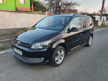 Volkswagen Touran - 7 locuri