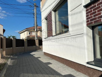 Dumbravita - Duplex - 5 Camere - Front stradal pe 2 parti