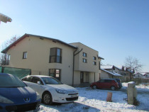 Apartament 115 mp bloc nou tip vila zona Castel Transilvania
