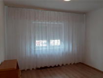 Apartament situat in zona INEL II