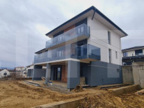 Casa 180 mp utili +470 mp teren,in Dezmir