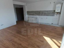 Apartament de 2 camere, finisat, zona centrala