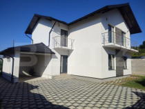 Casa 4 camere, 92 mp, Mioveni