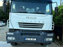 Iveco Eurotrakker 8x4
