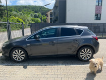 Opel Astra J 2011 - Automata