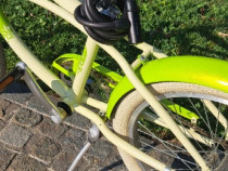 Bicicleta Pegas verde cu alb