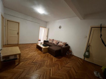 Apartament 3 camere în centrul Bucureștiului