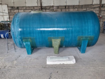 Cisterne bazine carat apa în camp