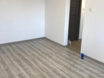 Apartament cu 3 camere in Micro 16