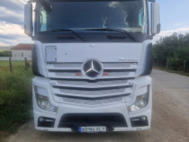 Mercedes Actros MP4 MEGA