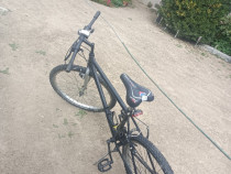 Biciclete galben si negru cu gri