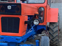 Tractor u650 in stare buna