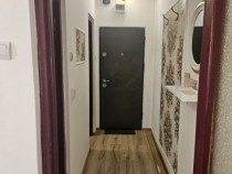 Apartament 2 camere semidecomandat, zona Rahovei