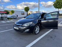 Opel astra J - 2012