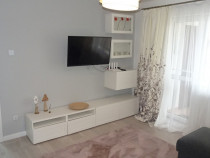 Inchiriez apartament 4 camere Deva, Marasti (Crinilor), et. 2, PARCARE