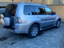 Vand Mitsubishi Pajero 3.2