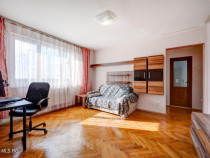 Apartament 3 camere - Metrou 1 Mai