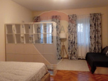 Apartament cu 2 camere de închiriat în zona Ultracentral