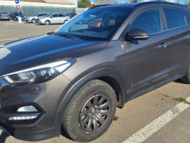 Hyundai Tucson Luxory Line 4×4 diesel,automat,piele,trapă panoramic