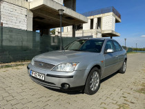 Ford Mondeo benzina