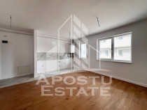 Apartament 2 camere, nemobilat,parcare, centrala, zona Es...