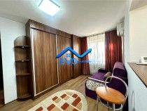 Apartament cu 3 camere, prima , zona Podu Ros