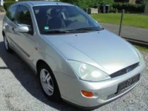 Ford focus mk1 an 2001