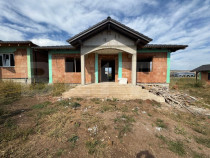 Casa individuala la rosu, zona Micesti