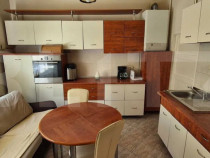 Casă centrală , 2 camere ,renovată