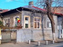 Metrou Tineretului - casa - 4 camere - centrala proprie