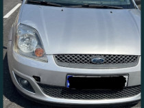 Vând urgent Ford Fiesta 1.4 TDCI