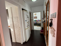 Apartament 3 camere Km 4-5