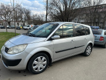 De vanzare RENAULT GRAND SCENIC 7 Locuri