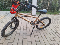 Bicicleta BMX buna