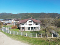 Oportunitate unică în Campulung Moldovenesc – Casa visur