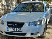 Hyundai sonata masina