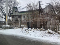 Teren intravilan de vanzare, 1290 mp, zona Lisaura