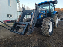 Tractor New Holland cu incarcator frontal