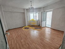 Apartament de vânzare – 2 camere decomandate, etaj int...