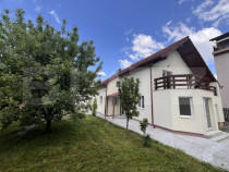 Casa individuala de vanzare, cu 6 camere, 110 mp, zona Calea