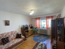 Apartament de vanzare cu 3 camere, 63mp, zona Alecsandri