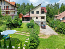 Casă / Vilă de vacanță ideală &icirc;n satul Drumul Carul...
